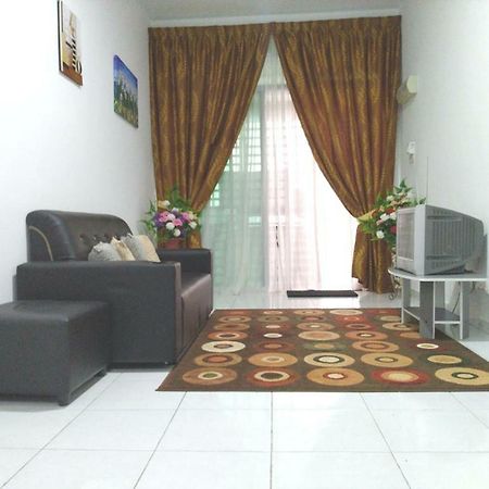 Wany Homestay & Guest House Sungai Petani Exteriör bild